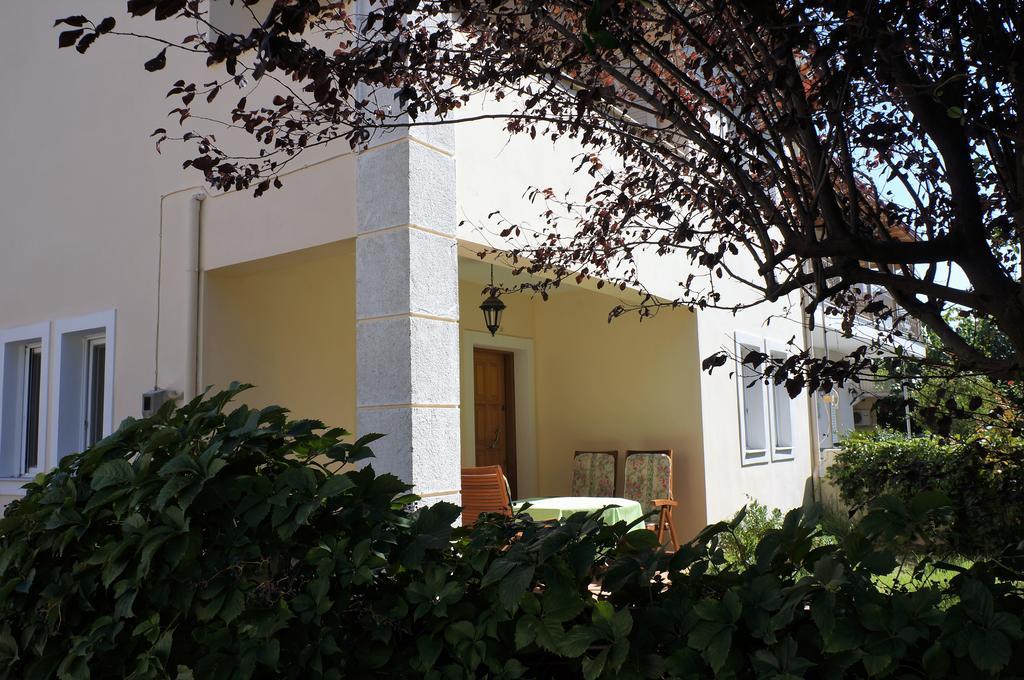 Villa The Platanus Tree Kato Vasiliki Exterior photo