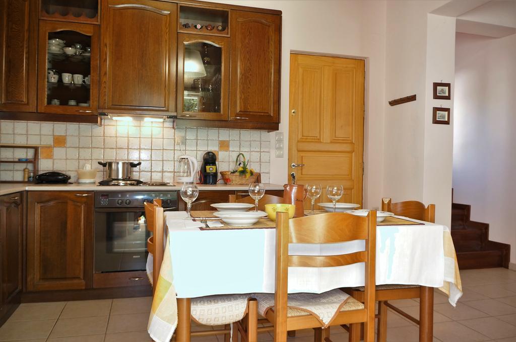 Villa The Platanus Tree Kato Vasiliki Exterior photo